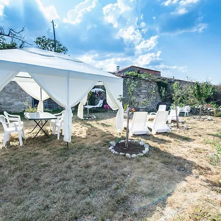 Casa Dos Mestres Holiday home Sober